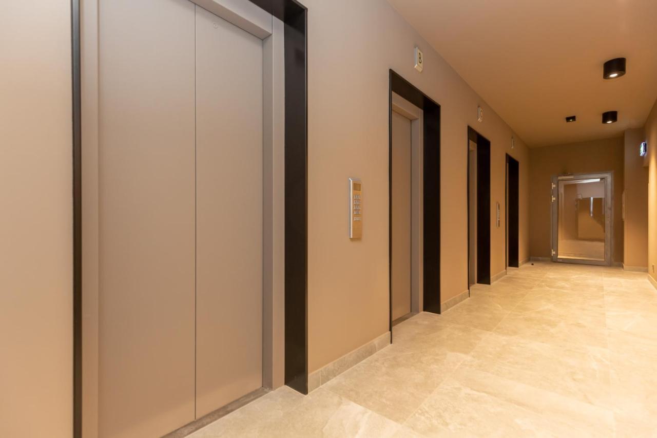Apartament Platinum Towers With Parking By Renters Prestige Warszawa